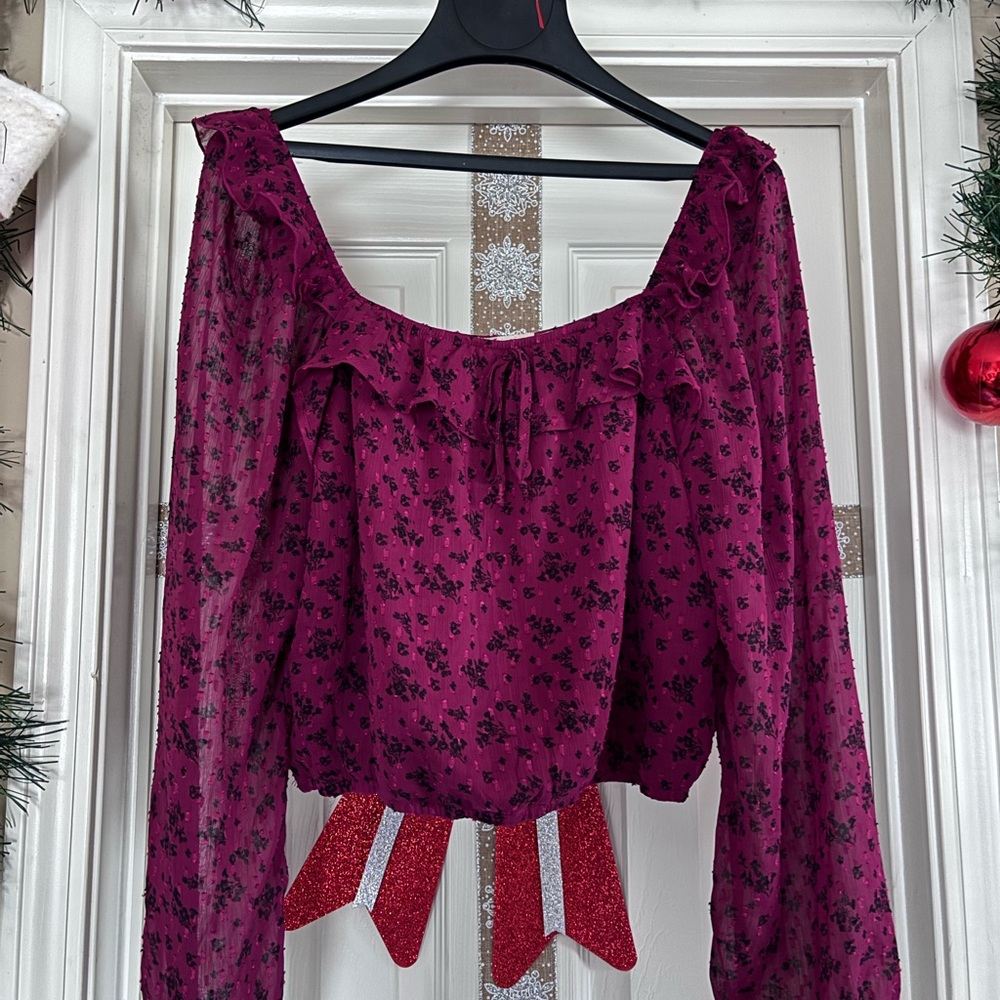 Floral Cropped Blouse